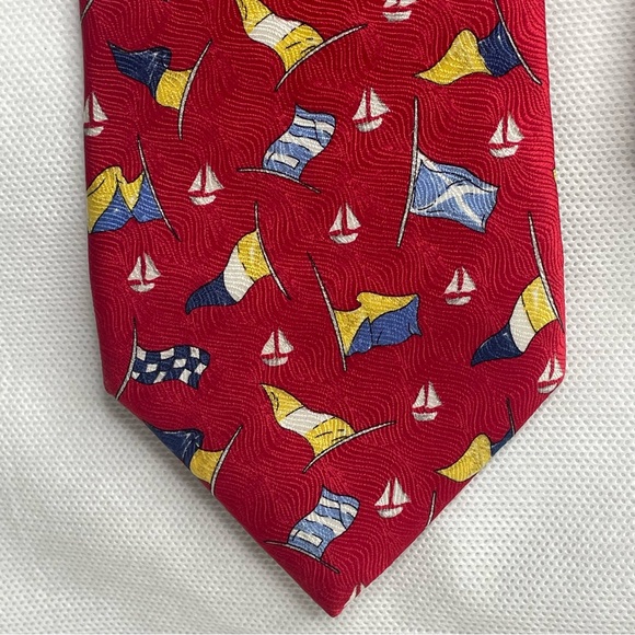 Lands End Nautical Tie 100% Silk Sea Flags Sailboats Boats Pattern Necktie Red - Picture 4 of 13